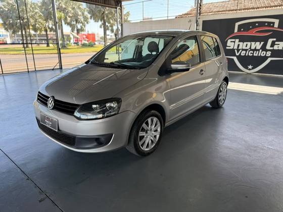 VOLKSWAGEN FOX 1.0 MI 8V FLEX 4P MANUAL VOLKSWAGEN FOX 1.0 MI 8V FLEX 4P MANUAL